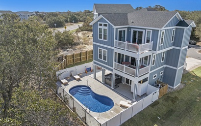 M136: The Blue Pearl