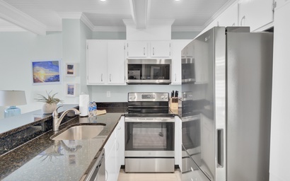 Port O'Call F203 by Wild Dunes, Oceanfront 5