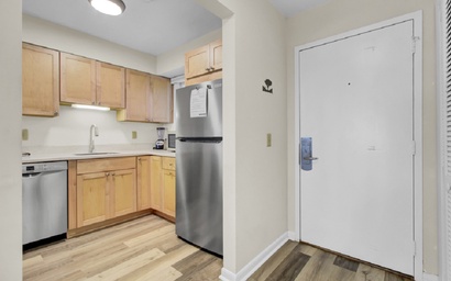 Mariner's Walk 12C by Wild Dunes, Oceanfront 6