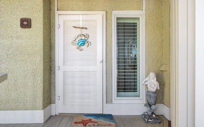 Port O'Call F203 by Wild Dunes, Oceanfront