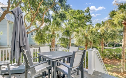 Back Bay 5847 by Wild Dunes
