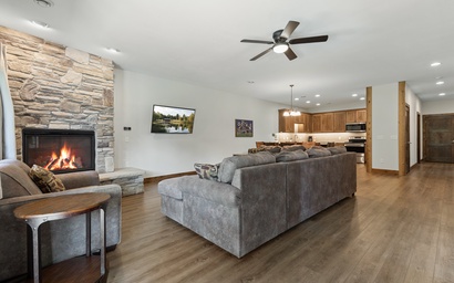 Sundance Ridge Unit 820 3