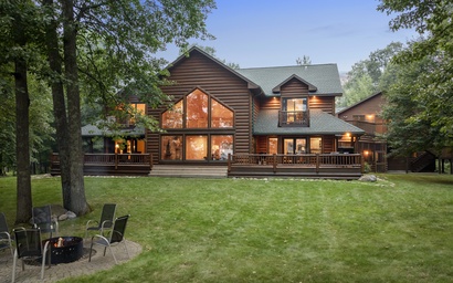 The Lodge on Ox Lake