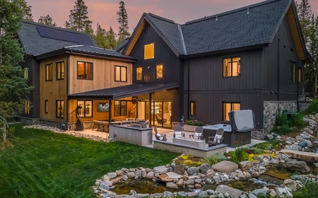 Trailblazer Lodge