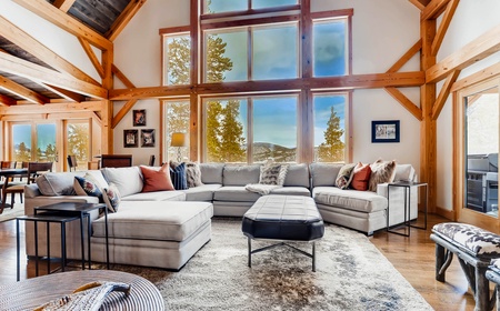 Moose Tracks Lodge