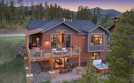 Cherrybrook Chalet