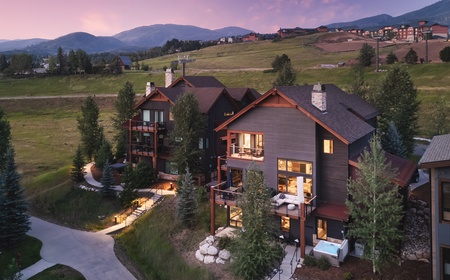 Wildhorse Chalet