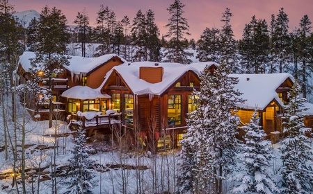 Majestic Mountain Lodge