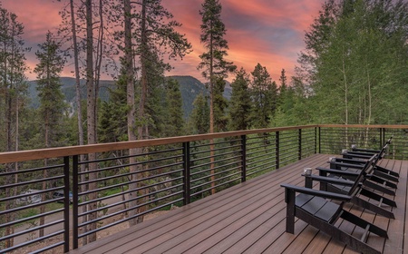 Blue Valley Chalet