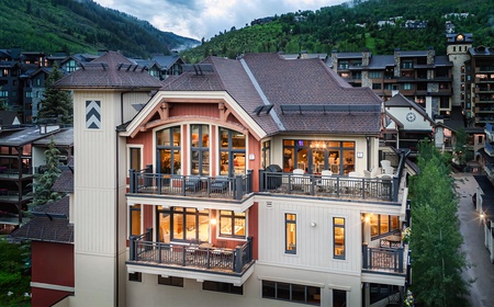 Cloudcatcher Peak Penthouse