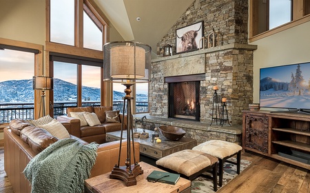 Falconhead Lodge - South