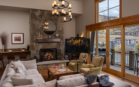 Sunshine Peak Chalet