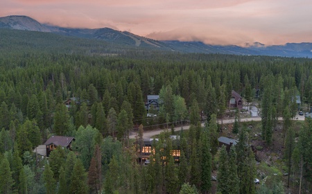 Blue Valley Chalet 3