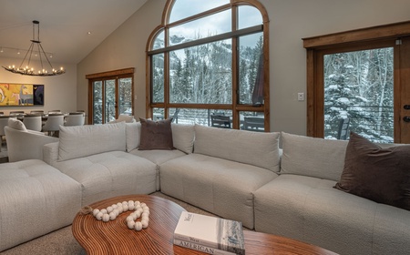 Creekside Chalet 2