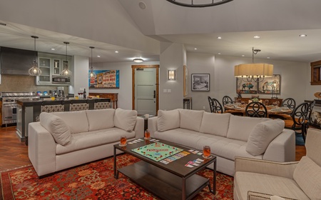 One Steamboat Place #616: Diamond Peak Penthouse 3 Bedroom