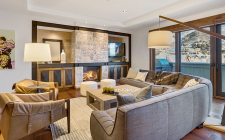 One Steamboat Place #703: Sugar Loaf Mountain 2