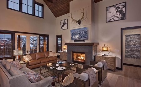 Blackstone Lodge