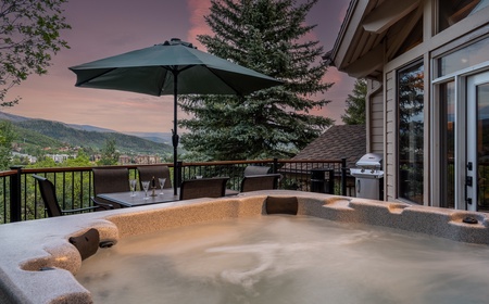 Glacier Lodge - East 3