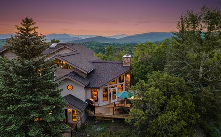 Glacier Lodge - East 3