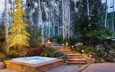 Voyager Lodge