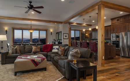 Falconhead Lodge - North