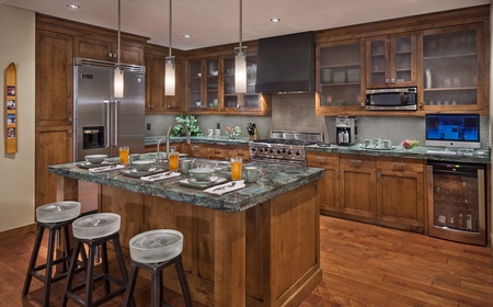 One Steamboat Place #701: Flat Tops Peak Penthouse 3