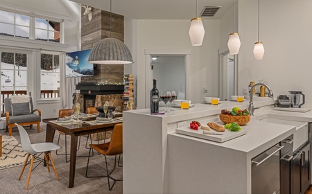 One Ski Hill Place #8513: Agate Residence 3