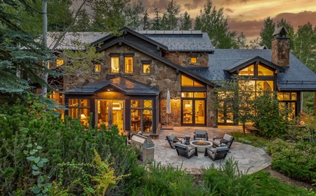 Wayfarer Lodge