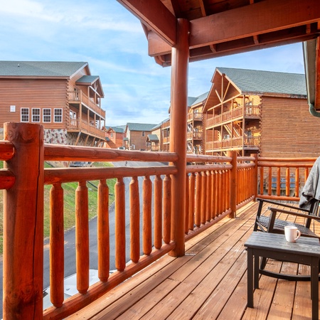 Splash Mountain Lodge