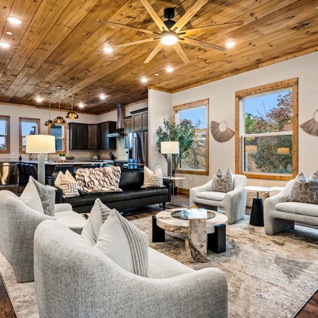 Lookout Lodge