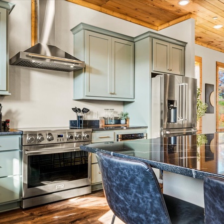 Skyline Chalet