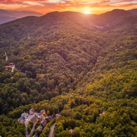 Mountain View Paradise