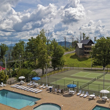 Honey Bear Lodge