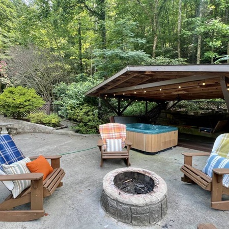 Pioneer Trail Retreat