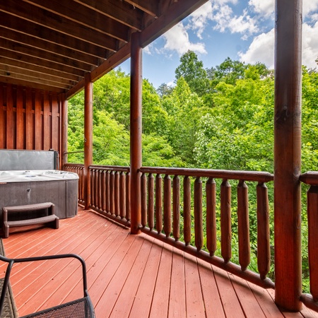 Bear Essentials Lodge