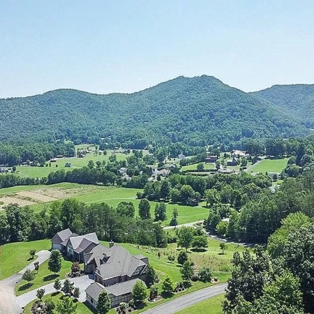 Revetta Retreat