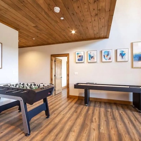 Top of the Summit Lodge
