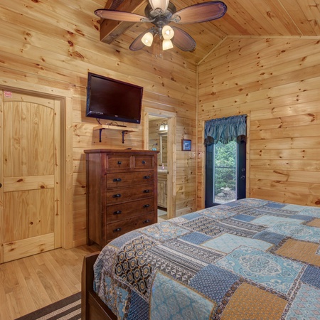 Misty Mountain Cabin