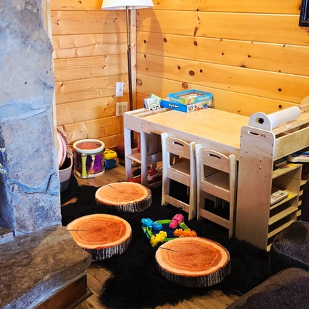 Honey Bear Lodge