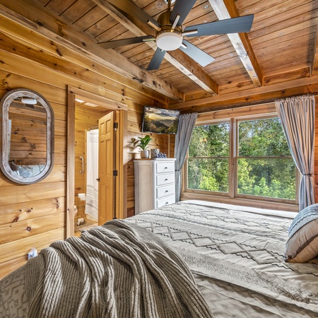 Majestic Elk Hideaway