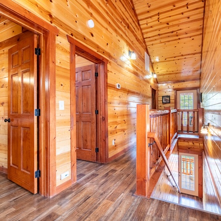 Splash Mountain Lodge