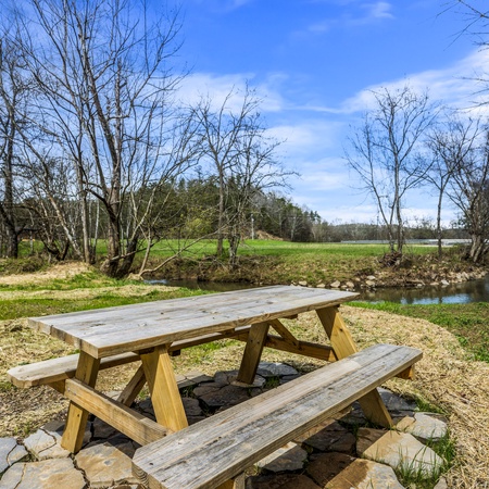 Cabin By The Creek