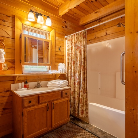 Cozy Cabin