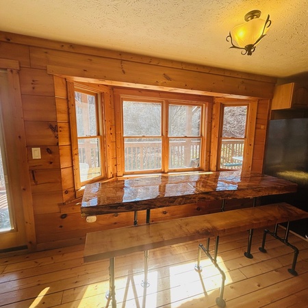 Moonshine Lodge