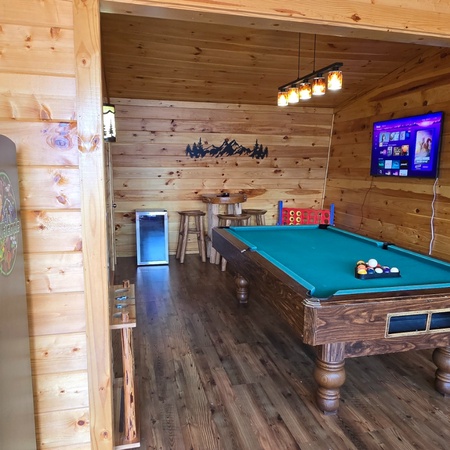 Honey Bear Lodge