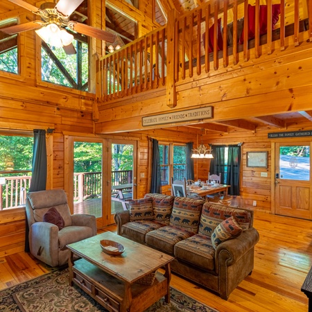 Sweet Bear Hideaway