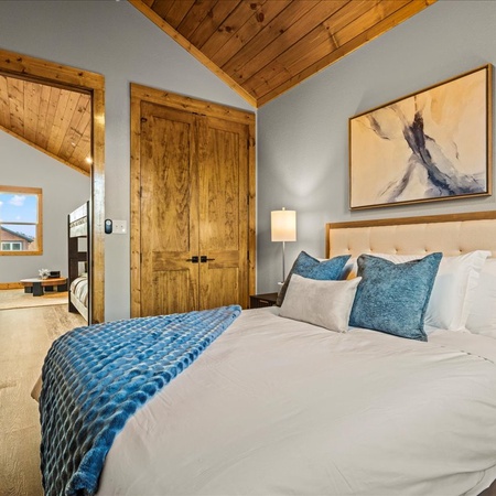 Skyline Chalet