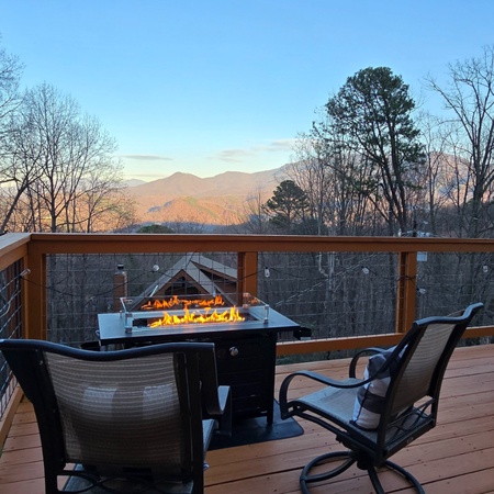 Honey Bear Lodge