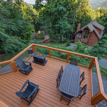 Honey Bear Lodge