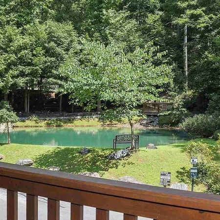 Yeti Lodge